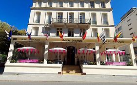 Aparthotel Royal Luchon À 3*